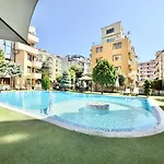 Emerald Paradise - Menada
