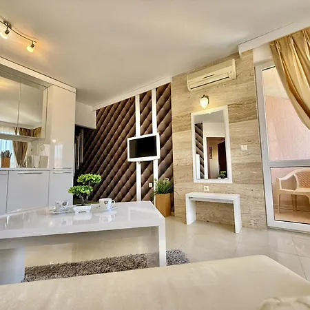 Apartamento Emerald Paradise - Menada *