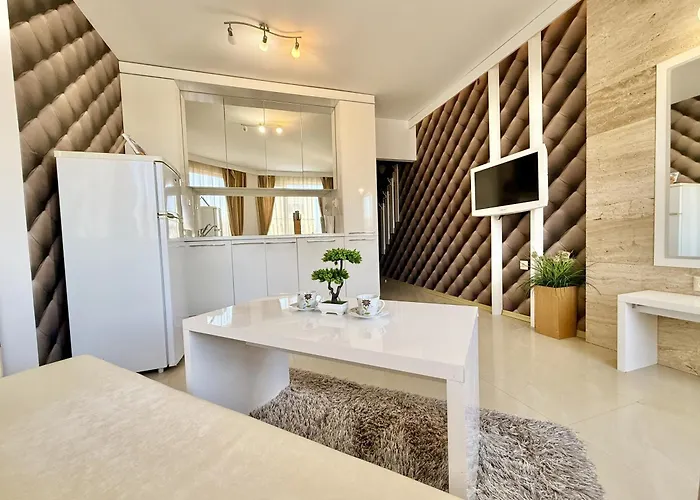 Emerald Paradise - Menada